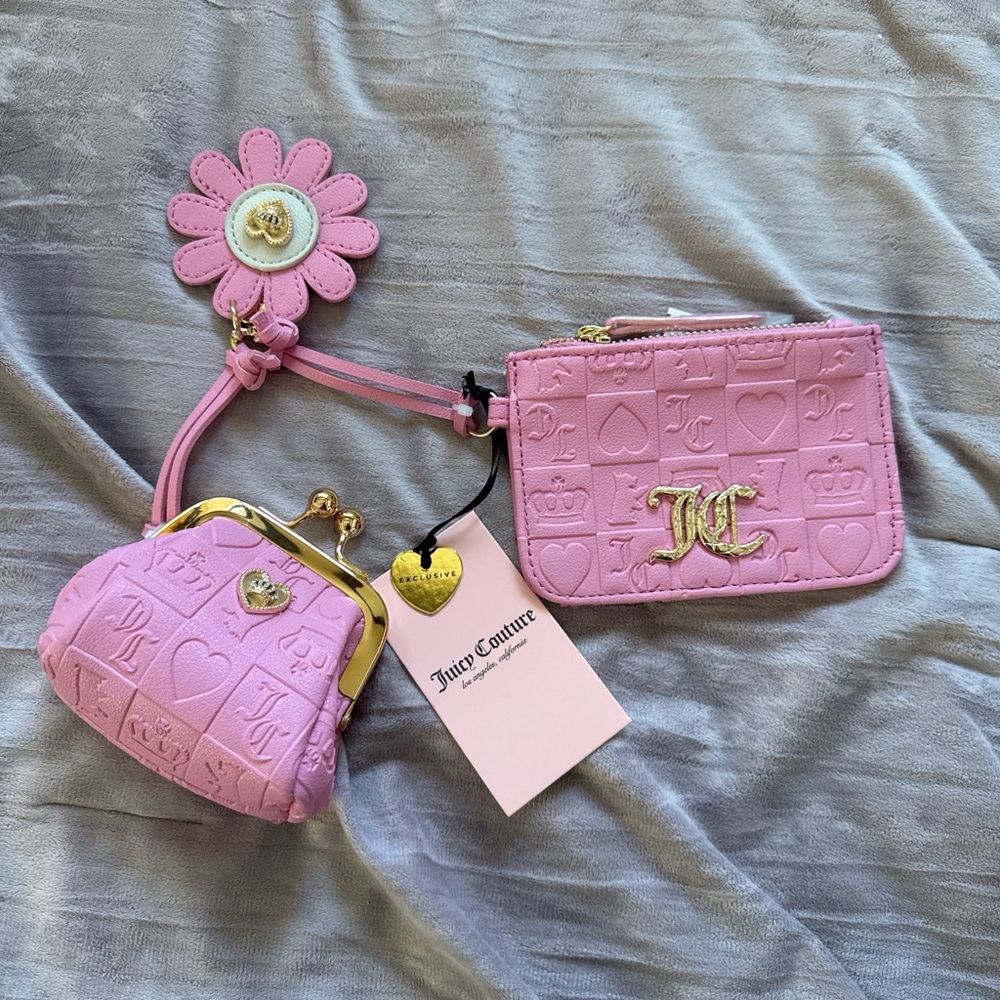 Juicy Couture Y2K Pink mini kisslock coin purse with matching wallet & keychain